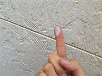 目黒区駒場にて外壁の点検、外壁材には窯業系サイディングが使用されておりました